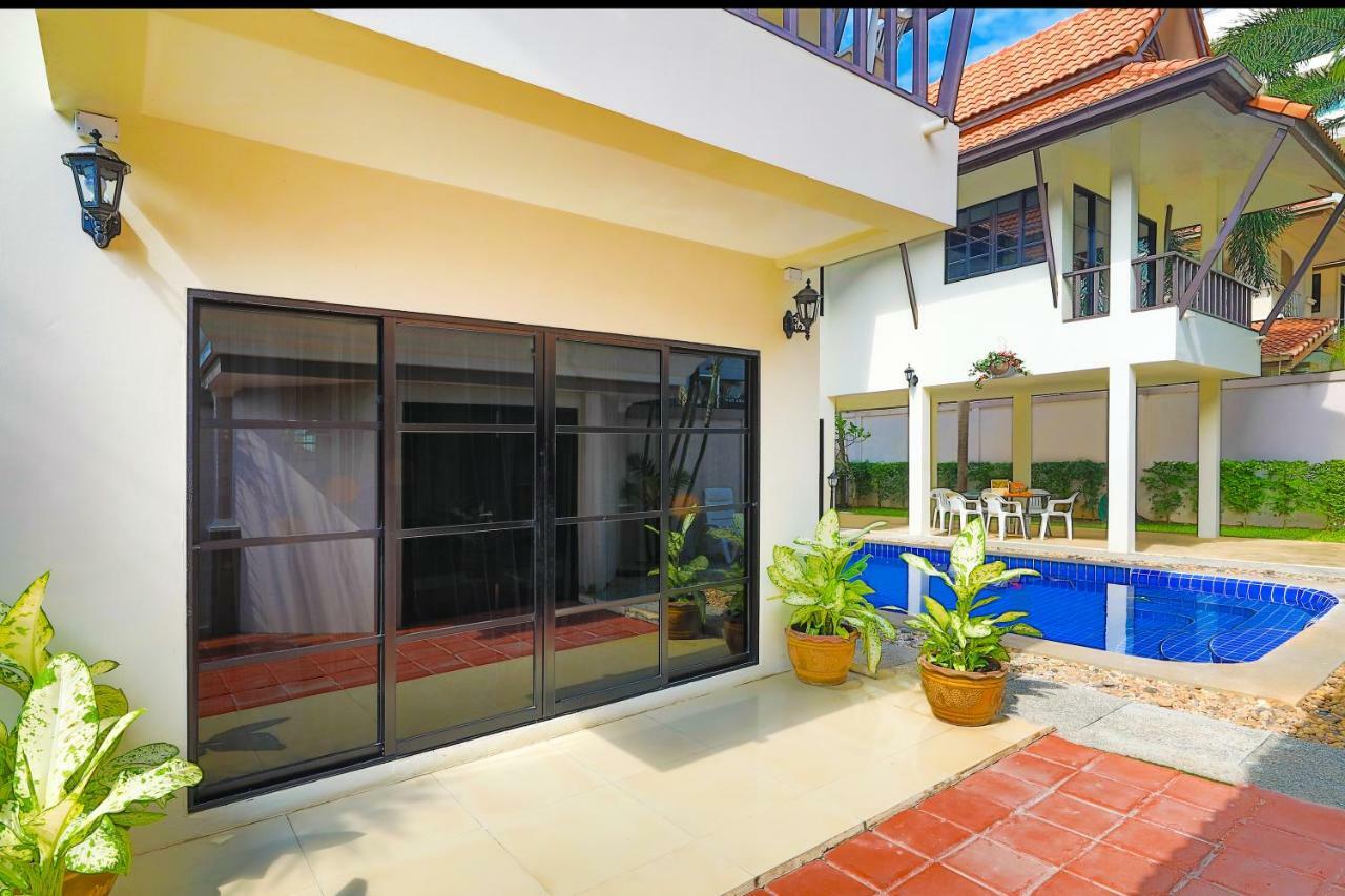 Sweet Villas Pattaya Exterior foto